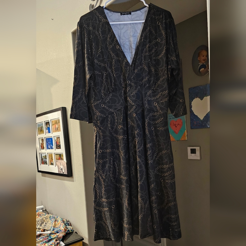 DRESS WITH POCKETS!